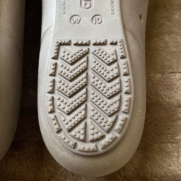 CROCS Sz 10 Tortoise Cap Toe Flats - Picture 8 of 10